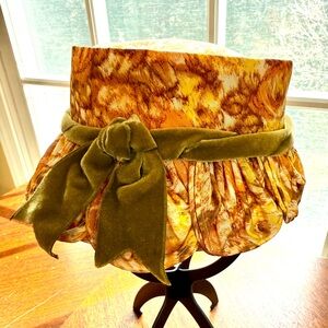 Vintage 1960s Cloche Hat